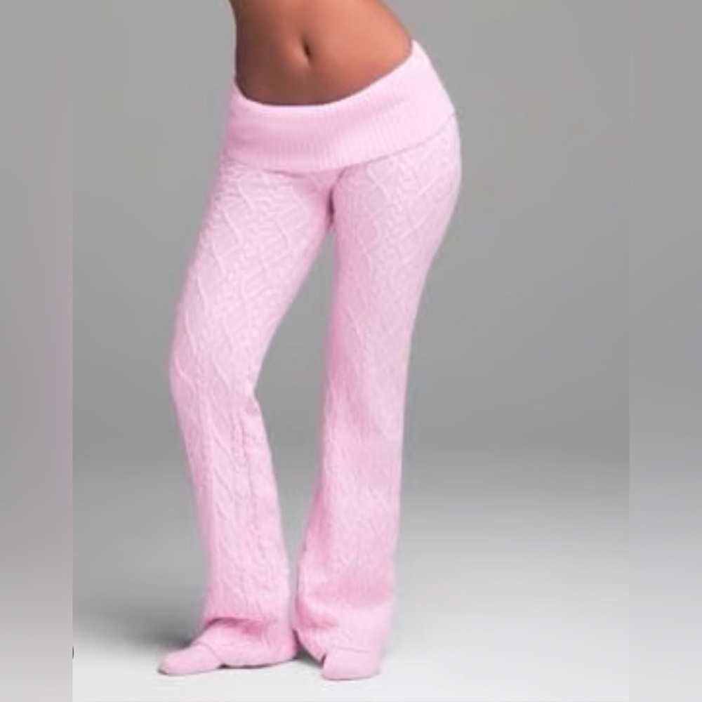 NWT SKIMS Snow Bunny Shop Knit Foldover Pant - Baby Pink - M